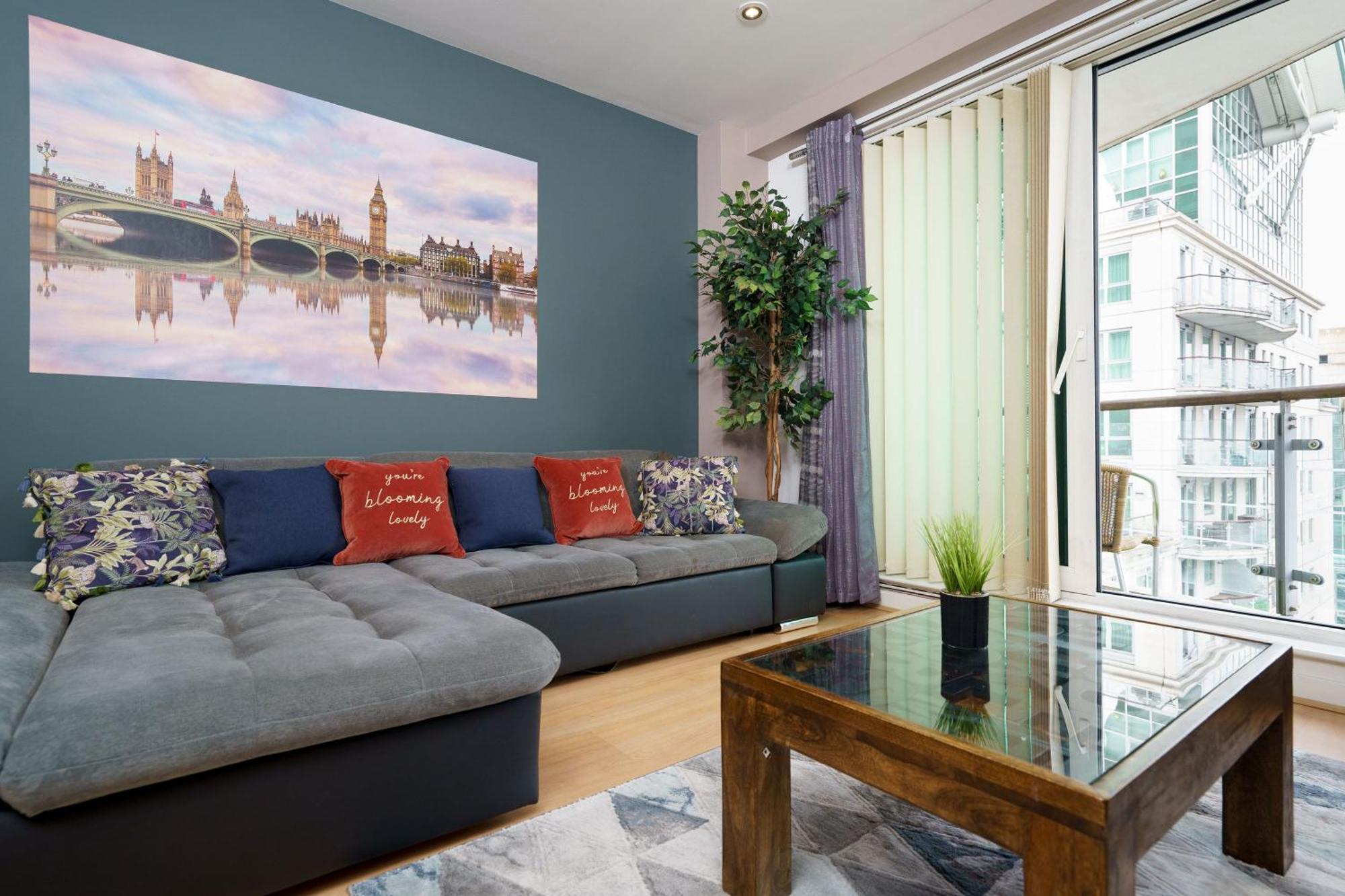 St George River Apartment Лондон Экстерьер фото